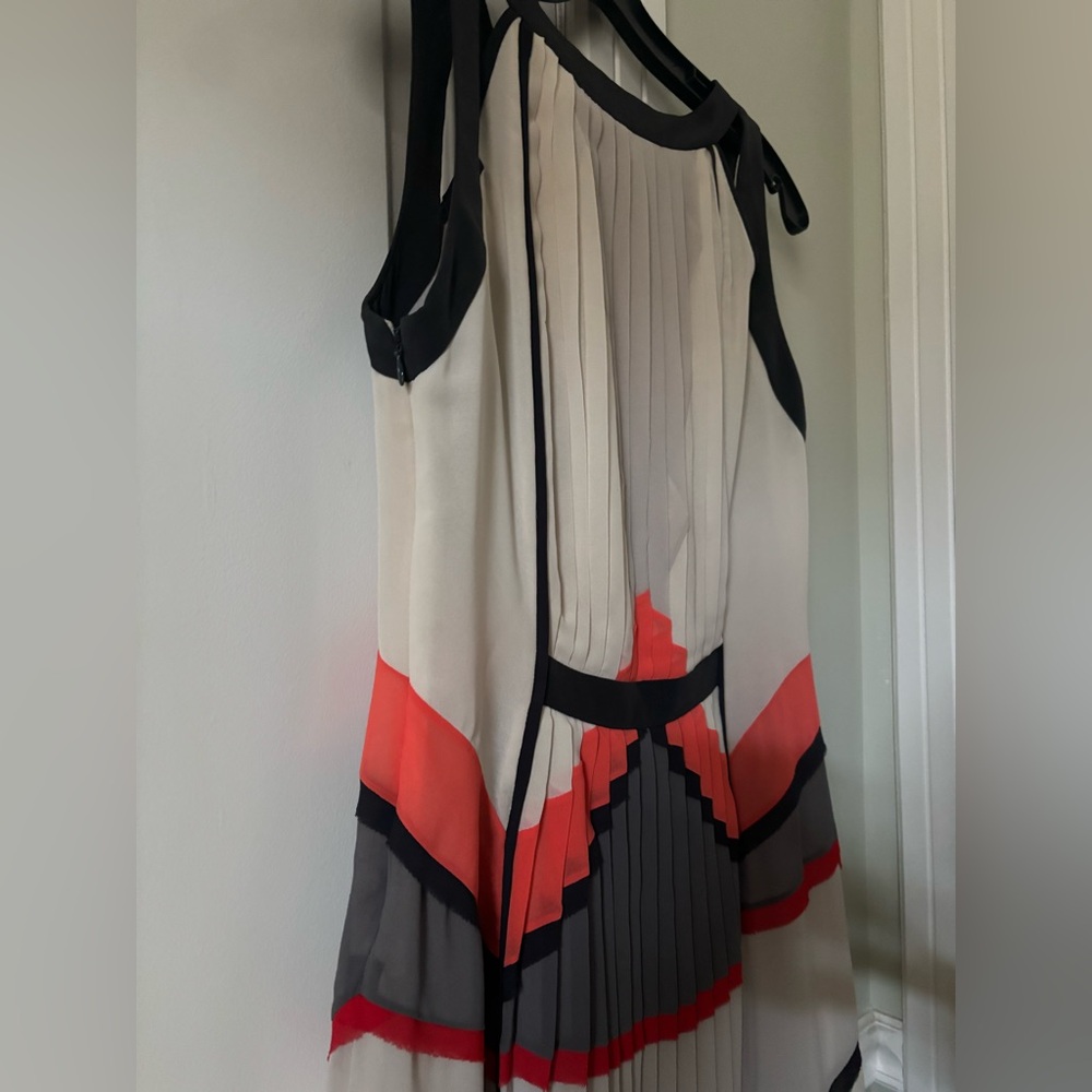 BCBG RUNWAY PLEATED DRESS - Picture 5 of 5